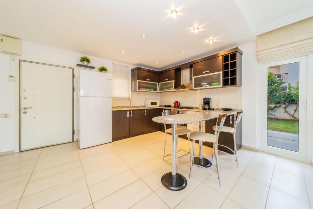 Central Villa With Garden and Pool in Kemer view 4
