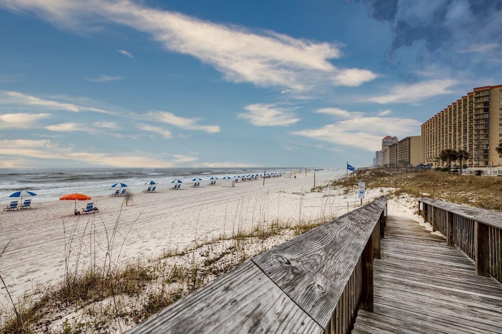 Seaside Beach & Racquet Club 5117