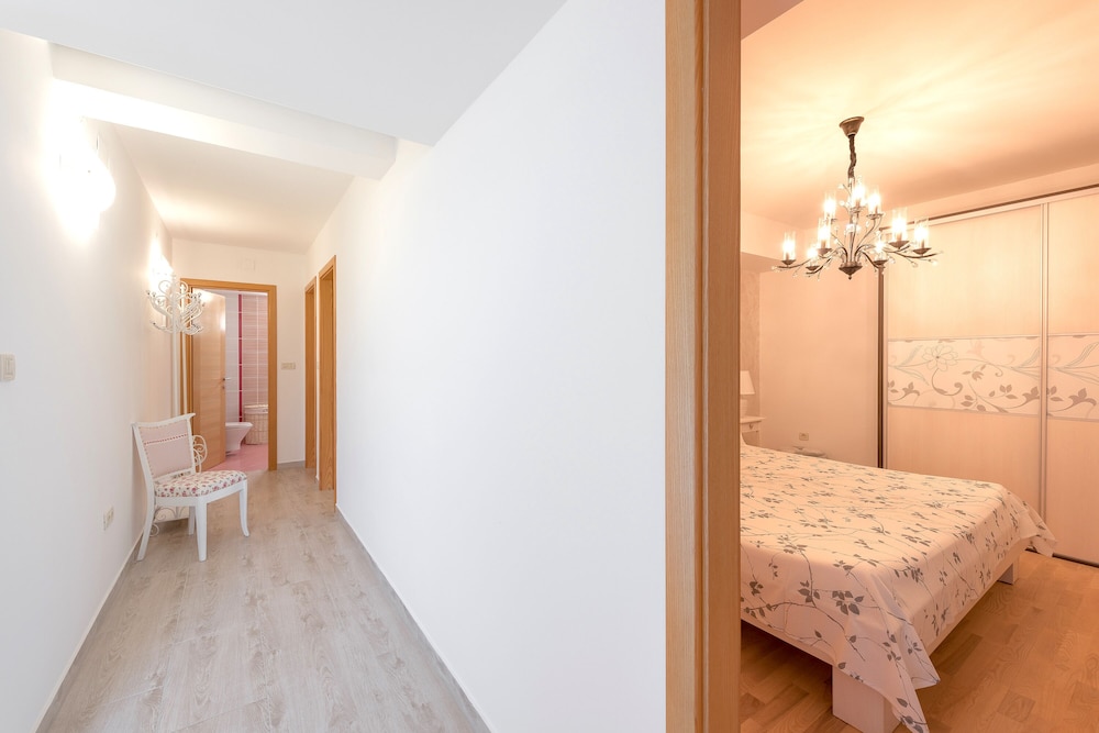 Apartments Maslina view 4