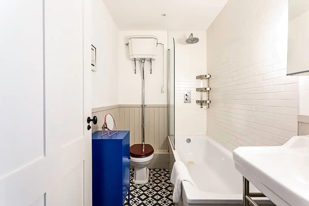 Stylish and Spacious 1BD in Clapton