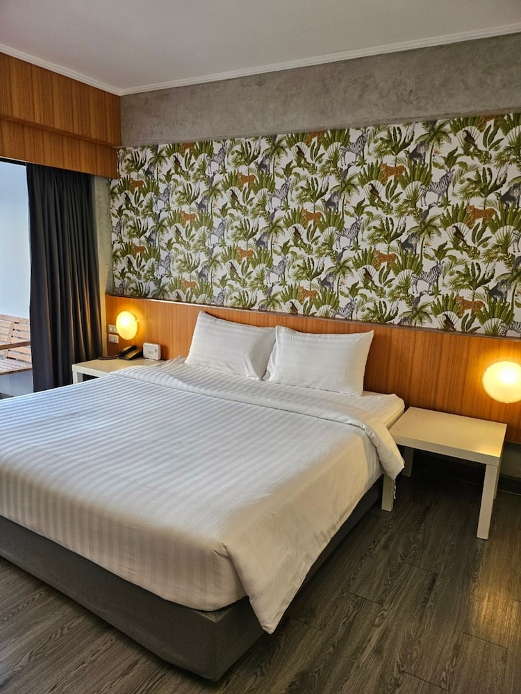 White Palace Bangkok 41