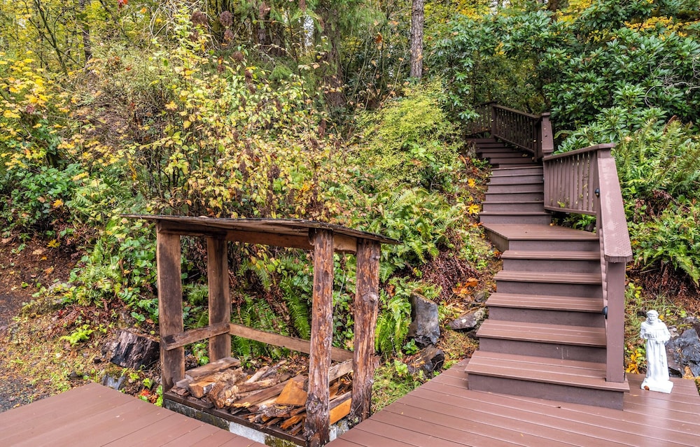 Welch Cabin - A License to Chill