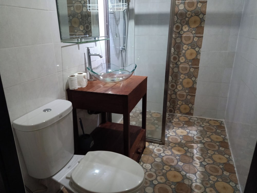 The Forest Hill Cafe & Homestay