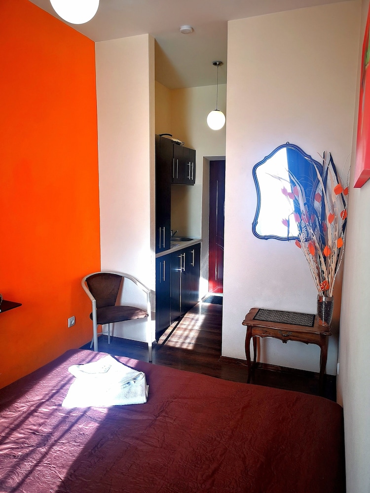 Orange Studio