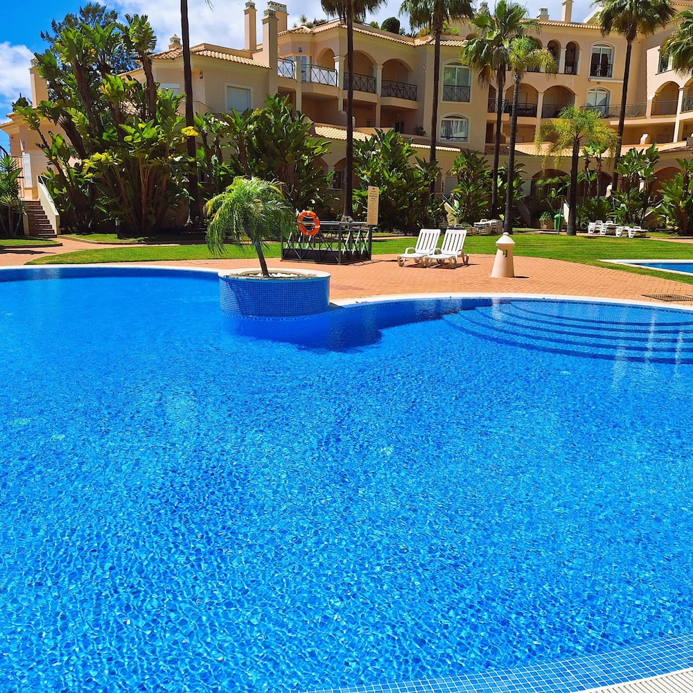 Vilamoura Pool Beach Apart