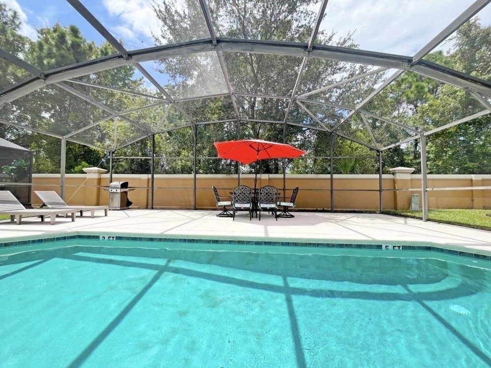 Endless Summer 6 Bedroom Home