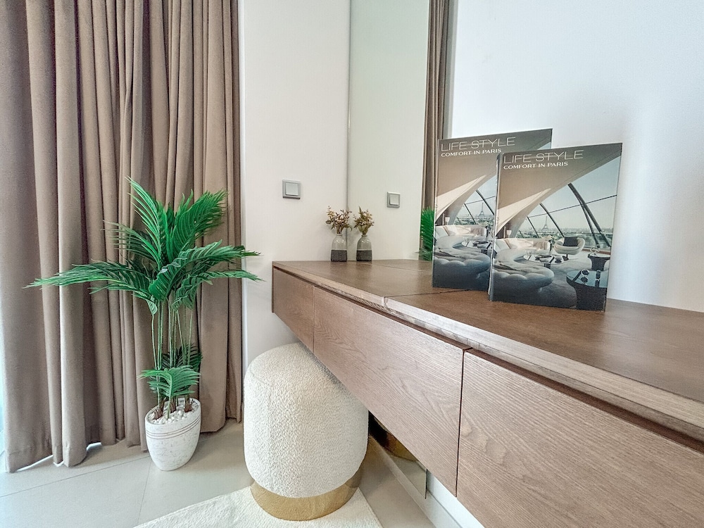 Easygo-stunning Apartments Al Jaddaf WG