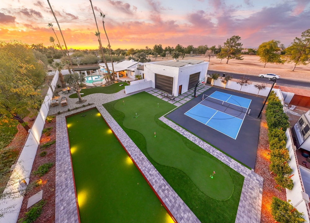 Scottsdale Palms Pickle-putt-swim-bocce Bbq-gym