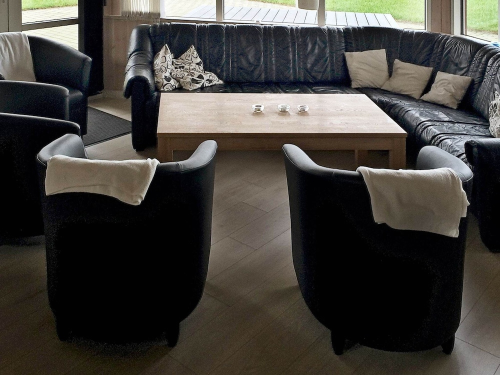 10 Person Holiday Home in Ansager-by Traum