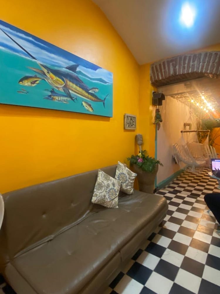 HABITACION EN GETSEMANI CR-3M CON WIFI