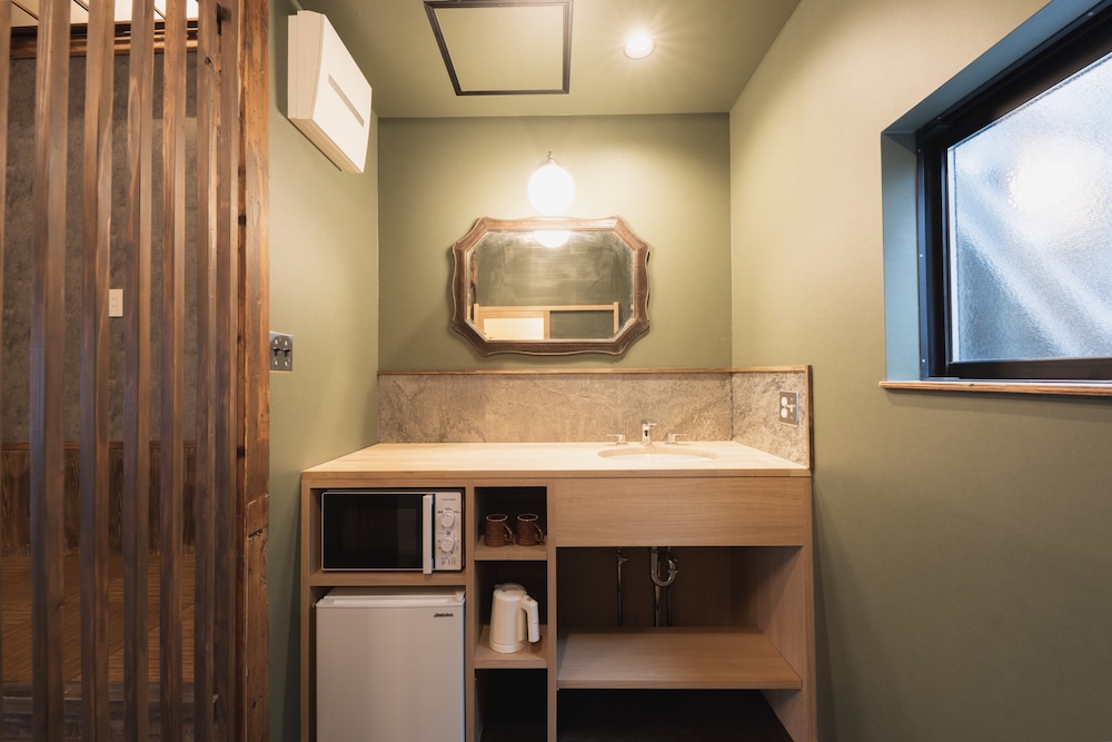 Traditional Apartment - Hostel