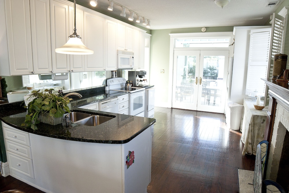 Desoto Beach Bed & Breakfast