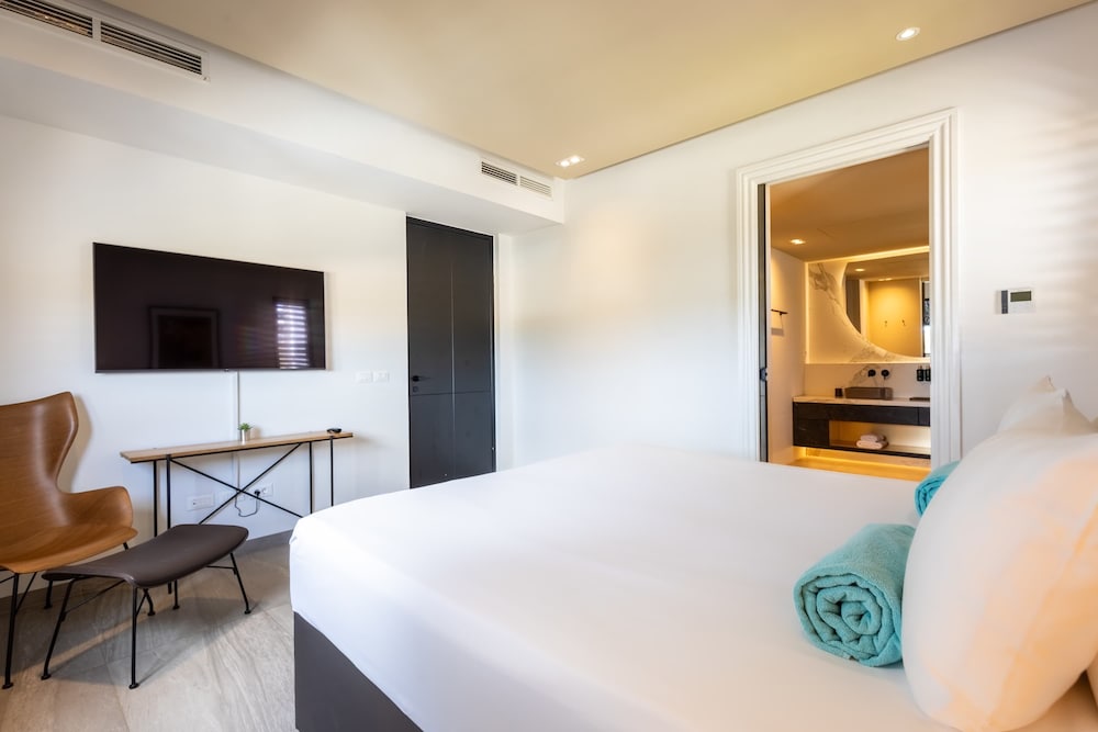 NEW Luxury Ocean View Stay at The Shore Blue Bay