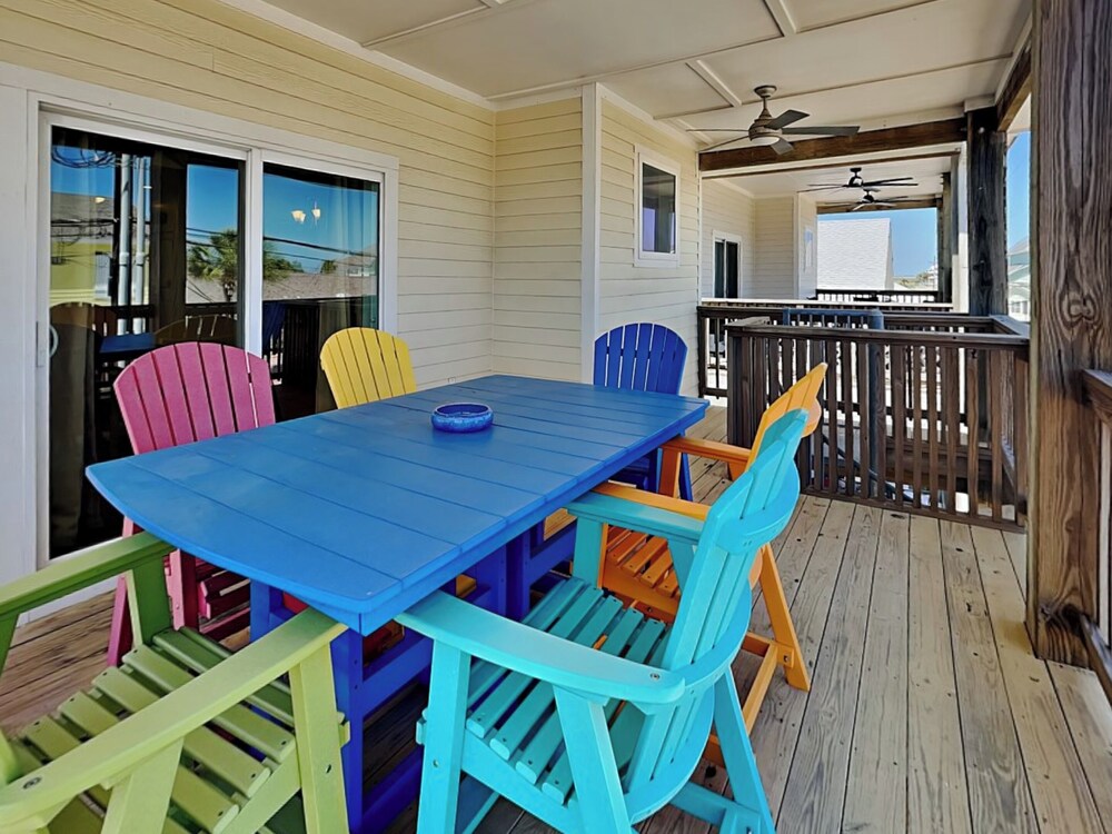 Reel Nauti by Silver Sands Vacation Rentals