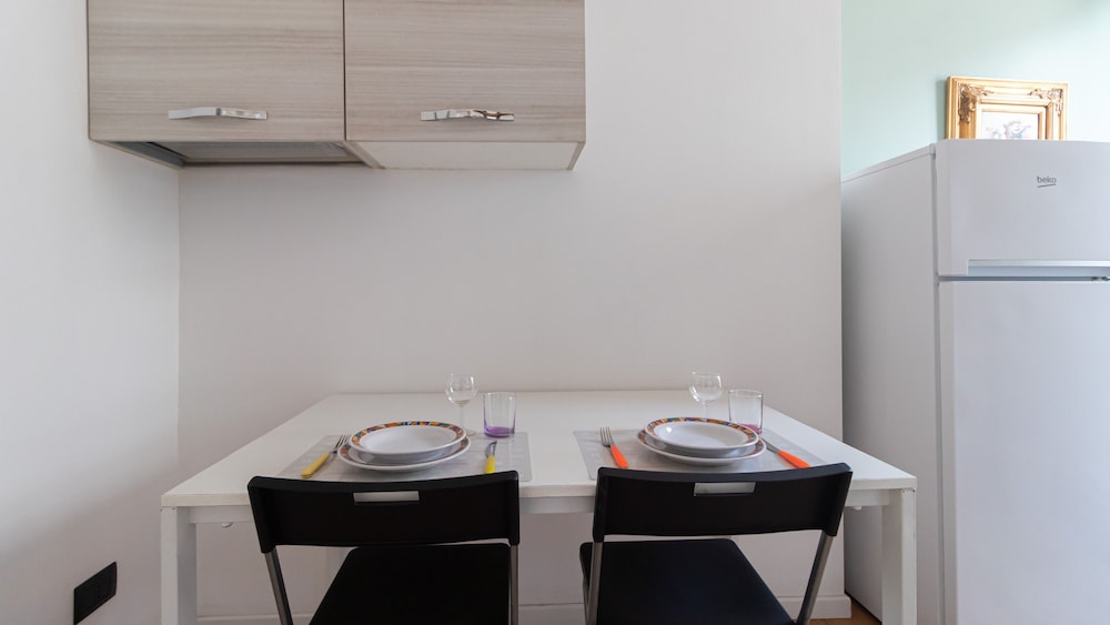 Italianway - Rosmini 11 B