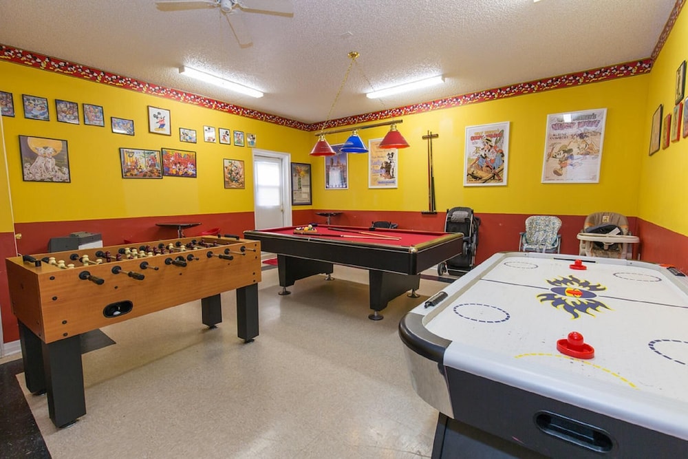 Orlando and Kissimmee Town homes by MyOrlandoStay