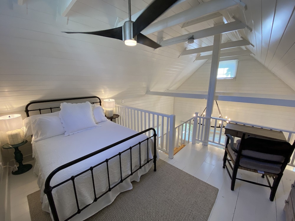 Martin House Inn