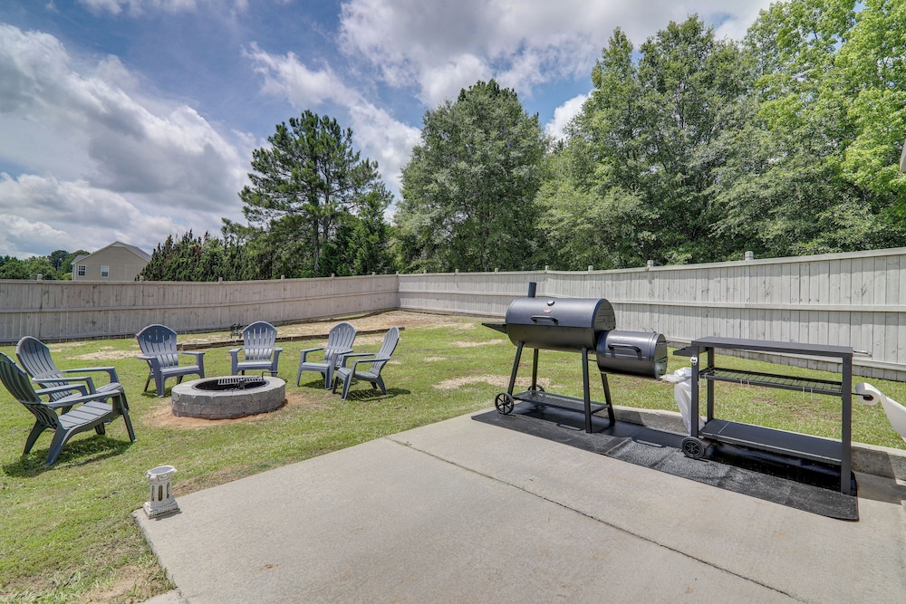 Shop, Fish & Explore: Suburban Home in Loganville!