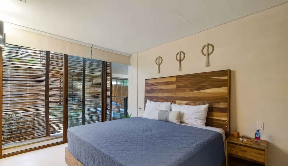 Great Located 2 Br w Terrace Private Pool