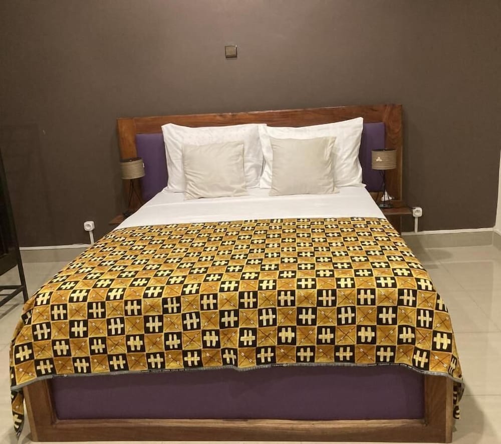 Lome Bamboo Lodge