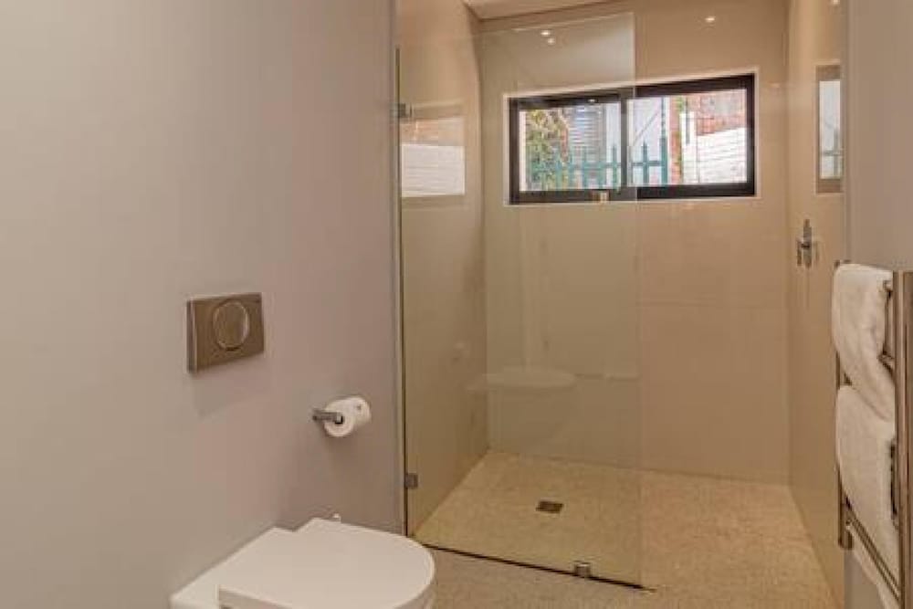 Large 3 Bedroom Apartment w Private Pool Casablanca