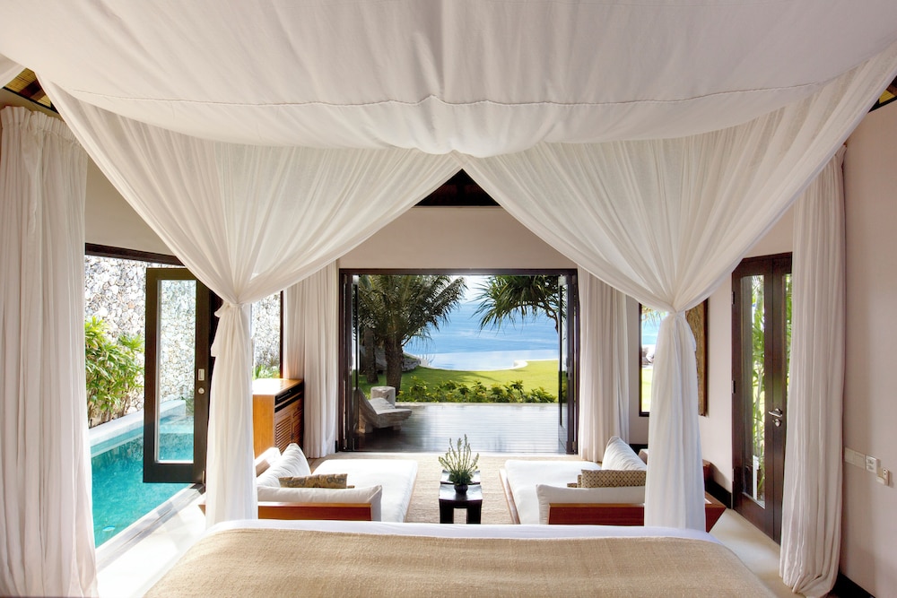 The Ungasan Clifftop Resort 29