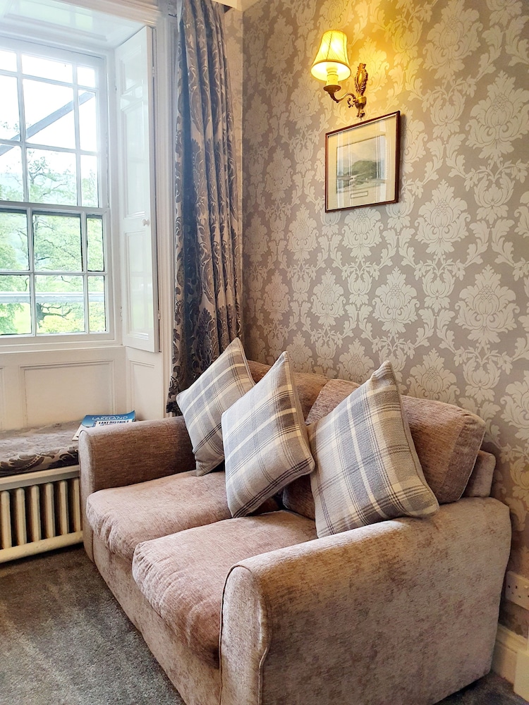 Foxghyll Country House B&B