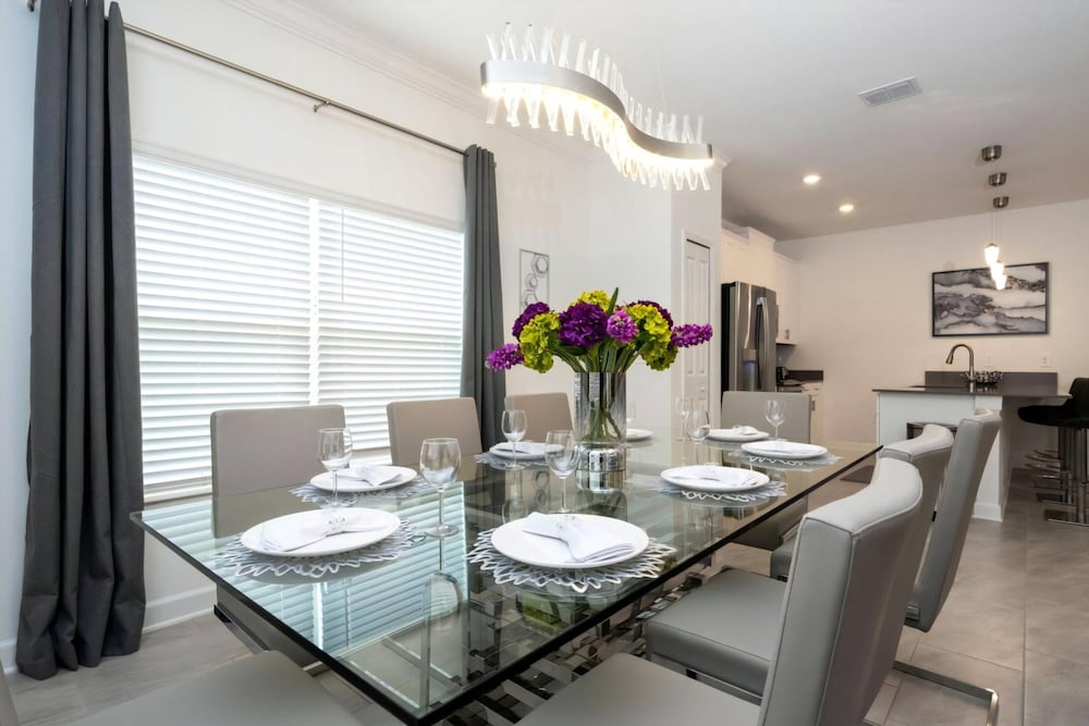Storey Lake 5bed Private Pool Free Water Park, Kuva 48