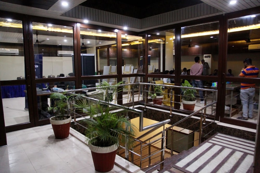 meeting & event spaces