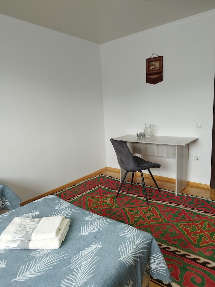 Travel Around Guest House