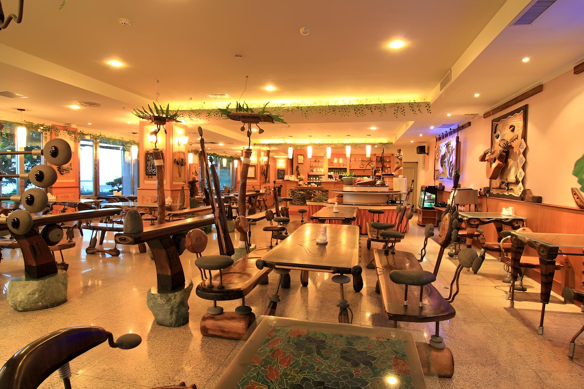 Ola Hotel