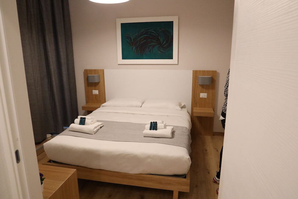 Eden Luxury Suites