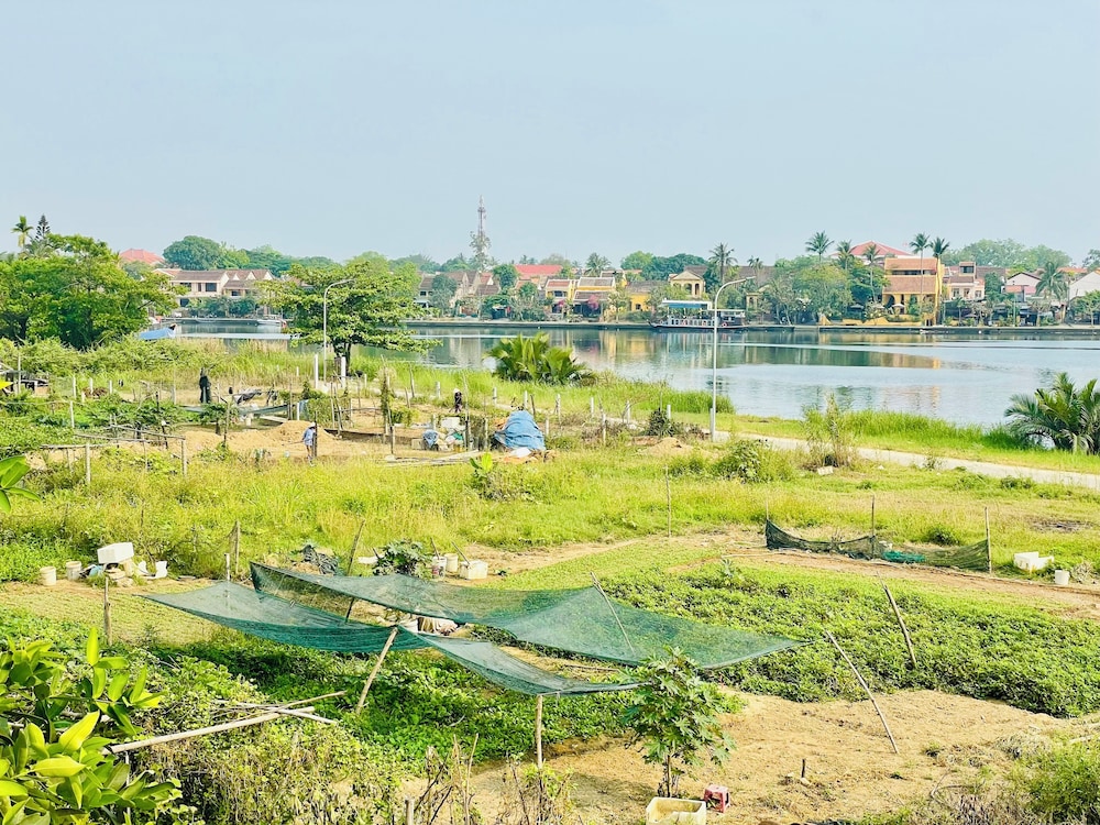 Hoi An Vacations - Thuong Da Riverside Homestay - Property Image 3