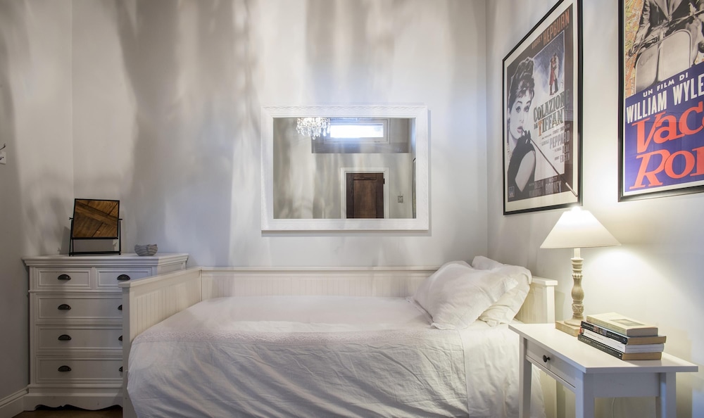 Il Bacio Luxury Spanish Steps Penthouse With Terrace Perfect