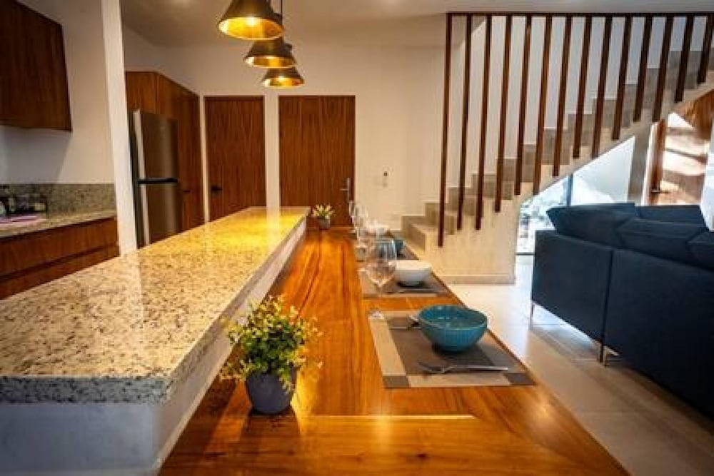 Villa Edzna Resort Pool AC Fast Internet