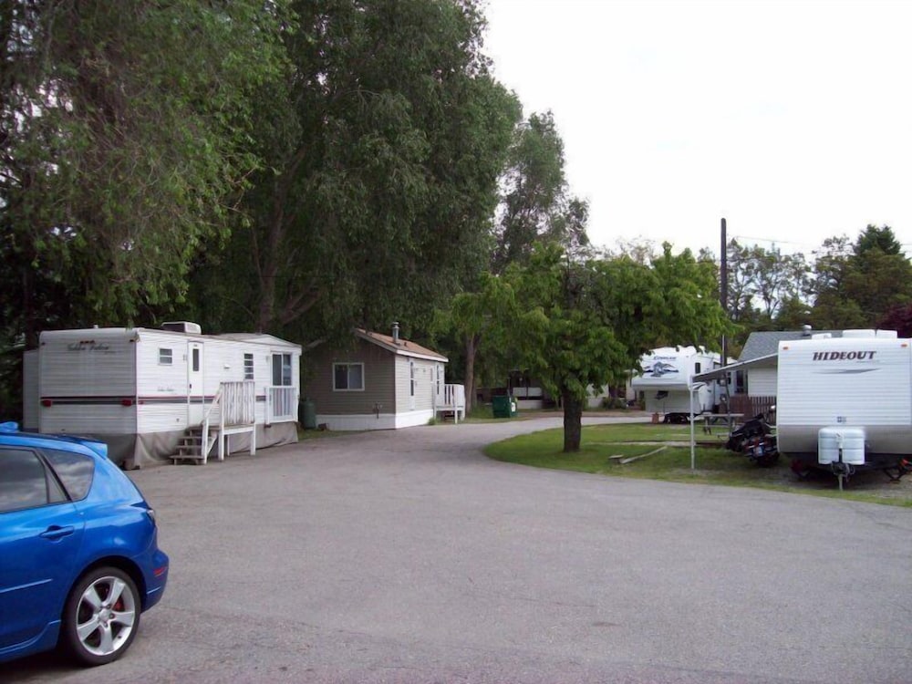 Twin Rivers Motel Castlegar