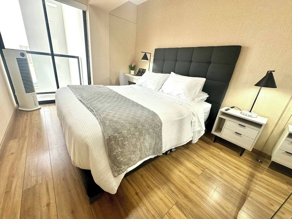 Modern 1BR on J Prado Board San Isidro