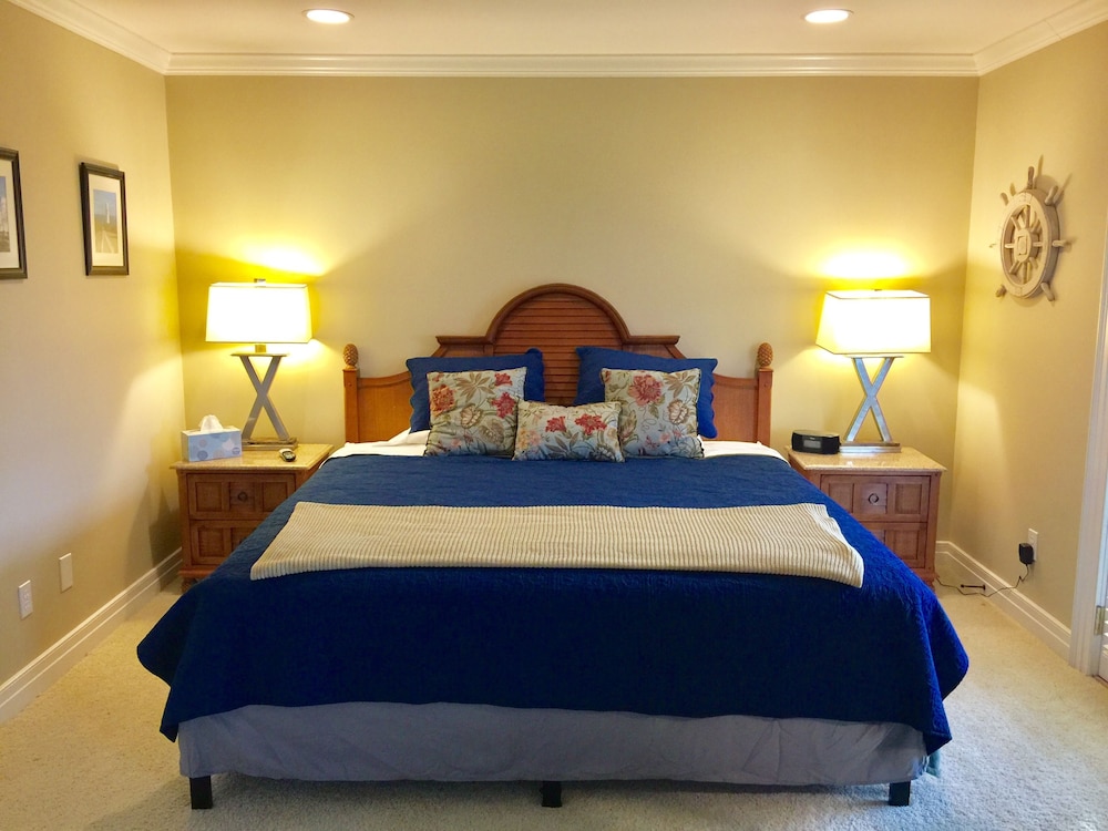 The B & B at Queenslake