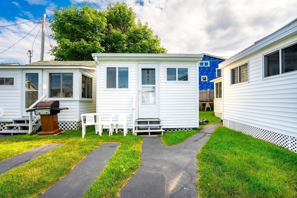 Shore Delight Studio for 2!