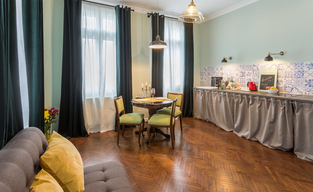 Good Living Bucharest