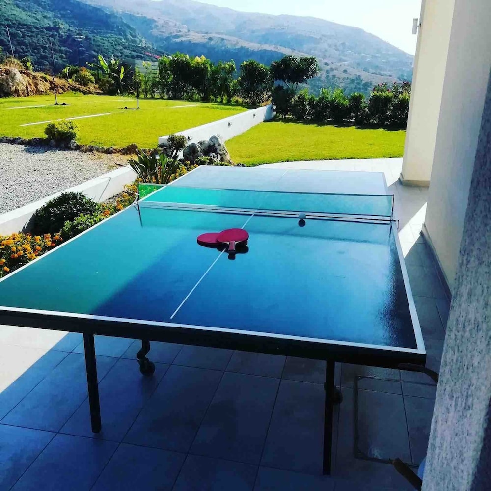 Villa Con Vista- Heated Pool 4 bdr Sleeps 8