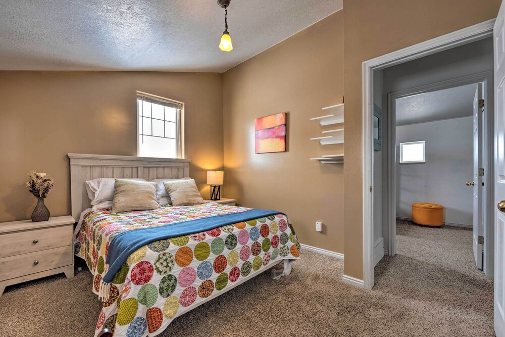 Logan Vacations - Family-friendly Logan Farmhouse w/ Yard Near USU - Property Image 28