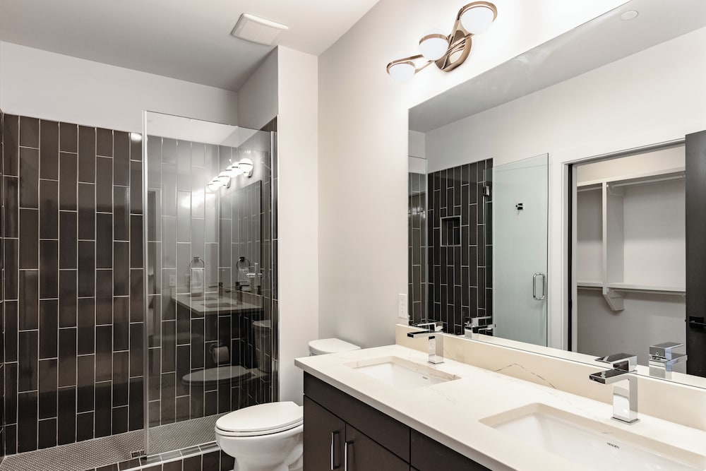 The Odyssey Apartments – by AvantStay Designer Stay in Midtown