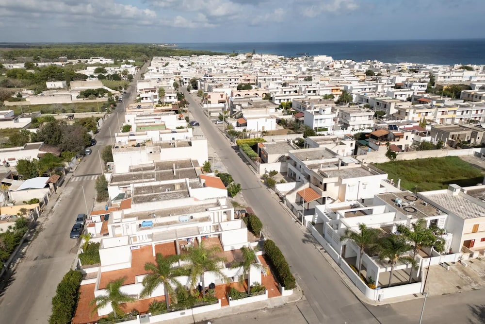 Two Steps From the Beach Villa