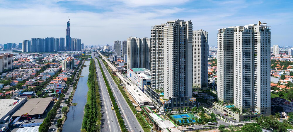 Masteri Luxury City Apartment
