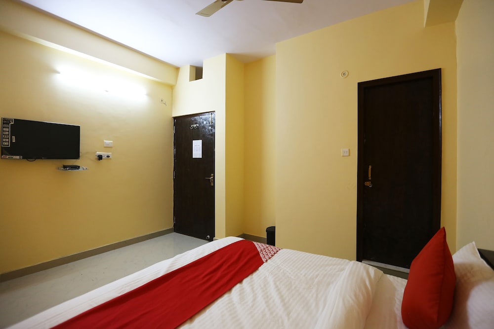 OYO 35661 OM residency view 3