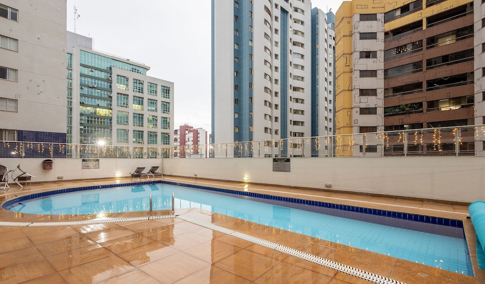 Luxury Penthouse w/ Jacuzzi in Brasilia Bcy2001