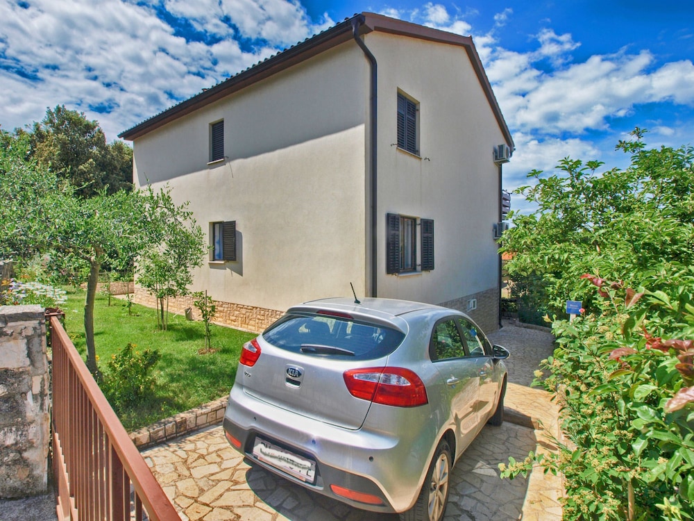 Apartment 1644 view 3