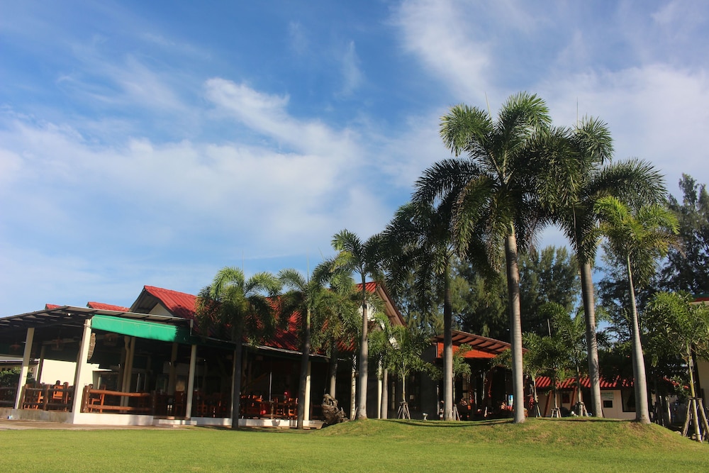 Golden Bay Cottage