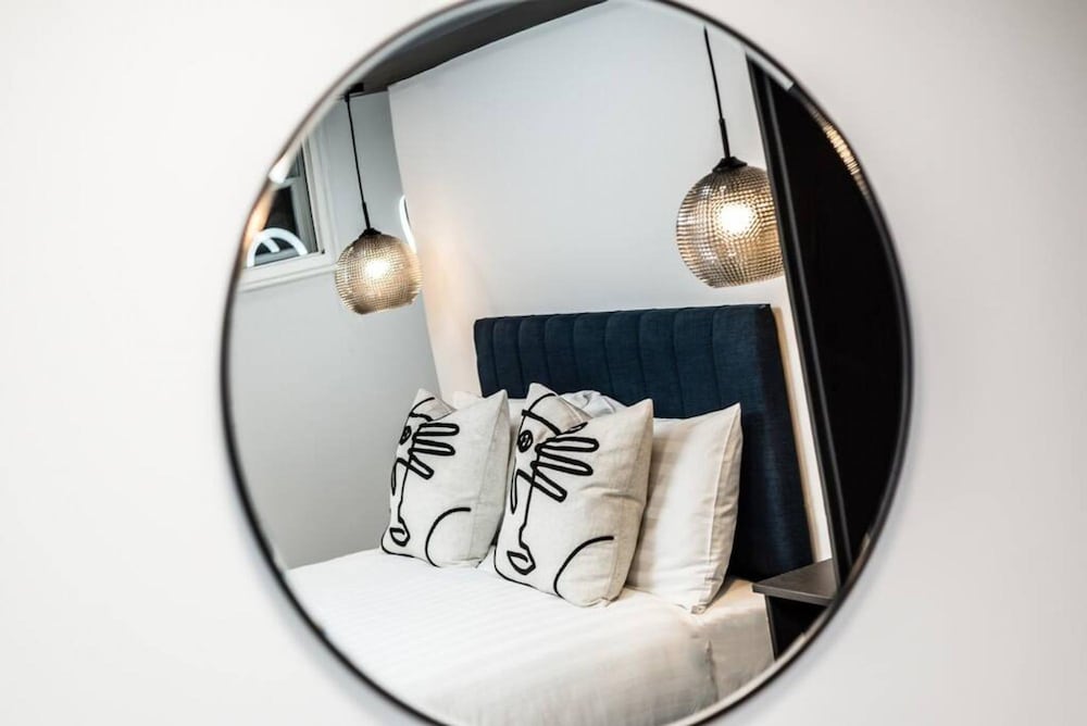 Host Apartments Seel St Townhouse Apt I